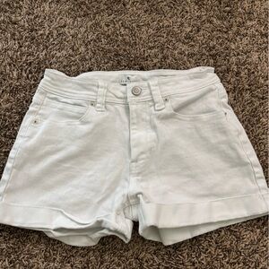 True Craft Classic White Mid-Rise Shorts